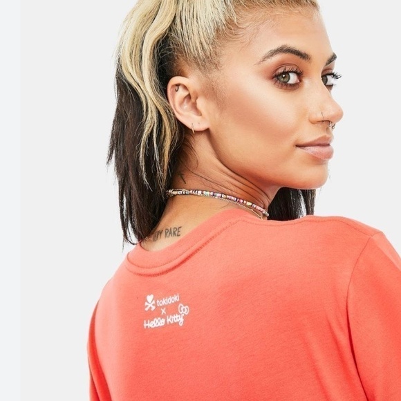 Tokidoki X Hello Kitty Sushi Me Roll'n Short Sleeve Graphic Tee - Picture 4 of 4